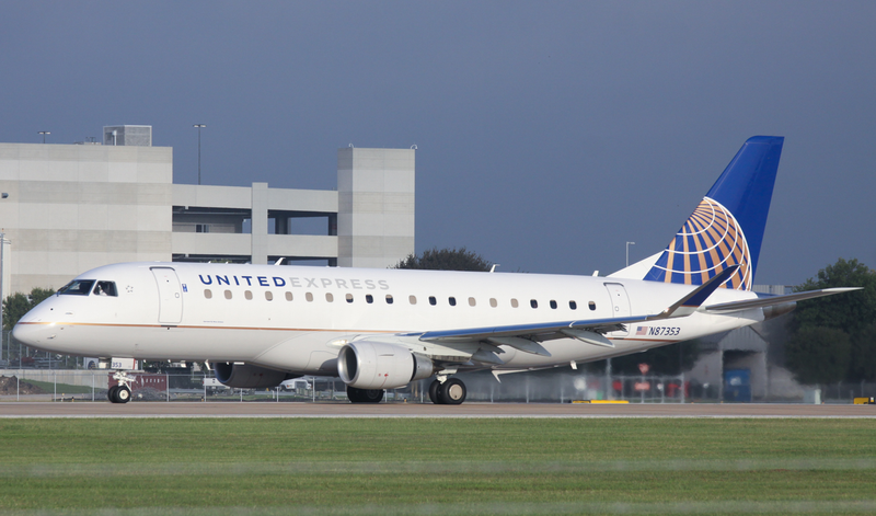 United ERJ 170